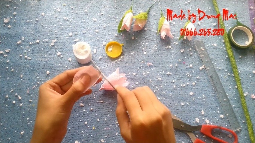 How to make Gladiolus Paper Flowers 12