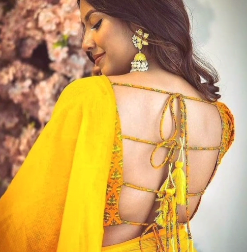 Top 10 Trending Yellow Blouse Designs for Traditional Look 14