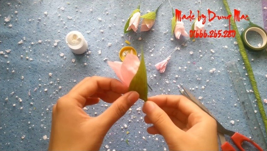 How to make Gladiolus Paper Flowers 16