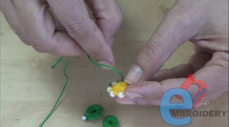 Easy Flower Embroidery Trick 18