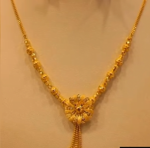 Beautiful Gold Necklace Design 2