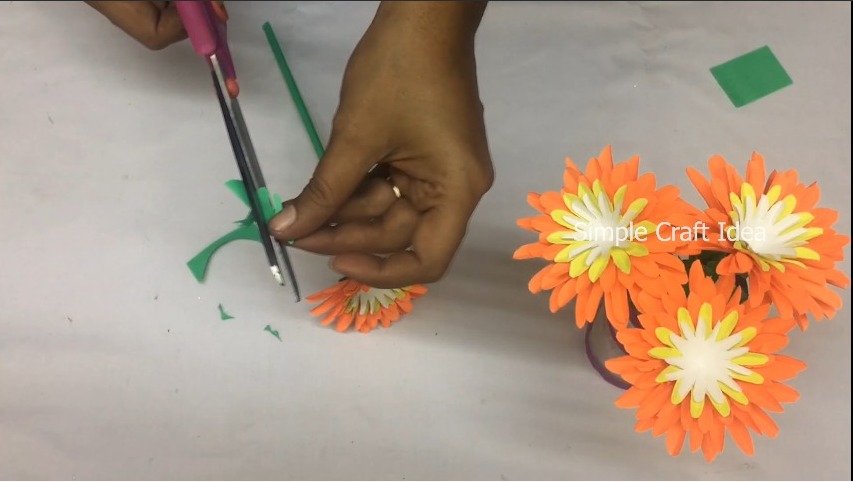 Making Paper Flowers Step by Step 22