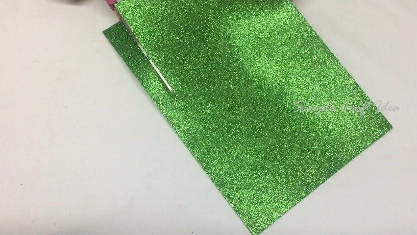 How to make Flower Vase with Glitter Paper 3