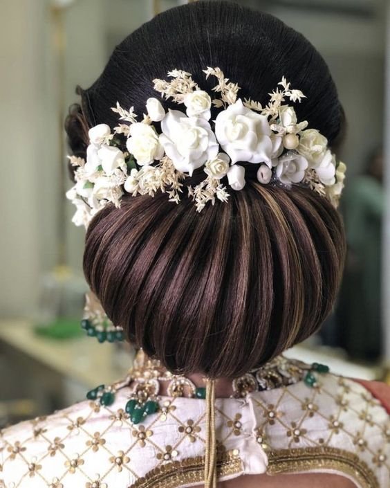 Beautiful Wedding Hair Bun 3