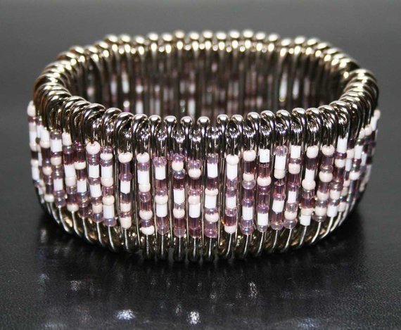 Elegant Beaded Pin Bracelets 3