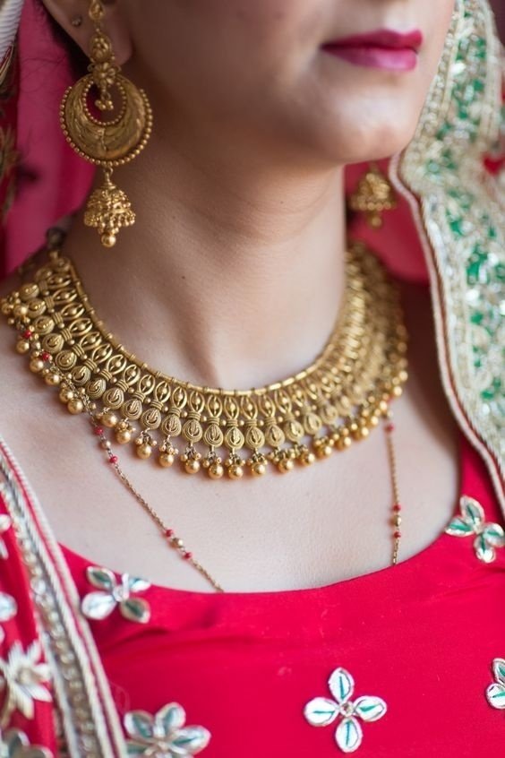 Bridal Gold Necklace Designs5