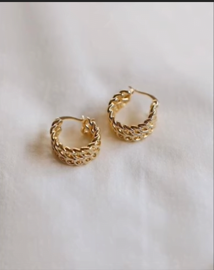 Beautiful Hoop Earrings Designs 10