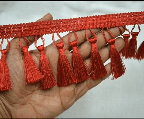 Easy way to Decorate your Saree with Tassels 14