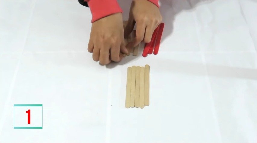 How to make Popsicle Stick Picture Frames 3
