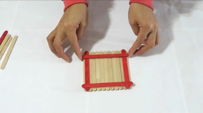 How to make Popsicle Stick Picture Frames 5