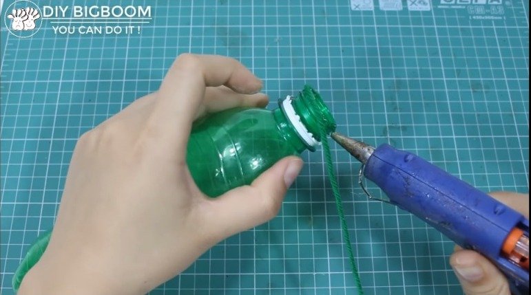 How to make Flower vase with Plastic Bottle and Glitter Sheet 6