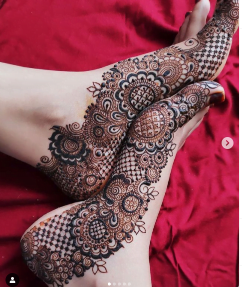 Simple feet Mehndi Design 7