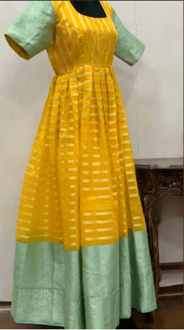 Convert Old Sari into Anarkali Dress Ideas 9