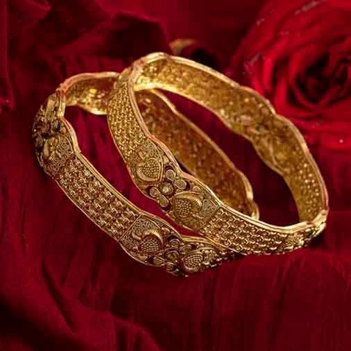 Gold Bangle Design for Daily Use 11