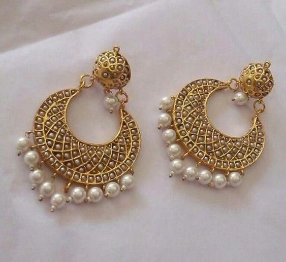 Latest Gold Earring Designs with Best Price 14