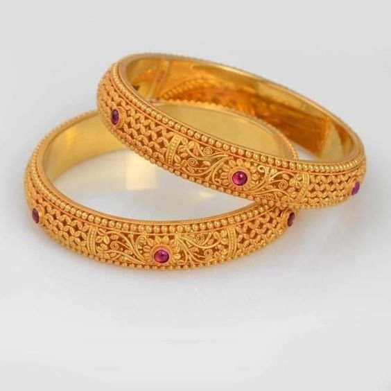 Latest Gold Bangle Design 14