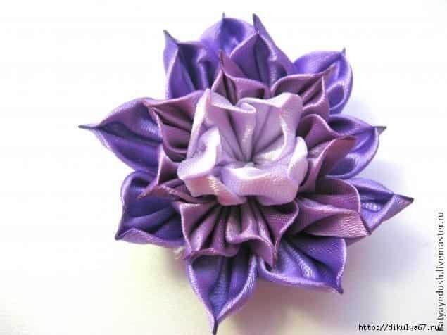 Ribbon Flower 18