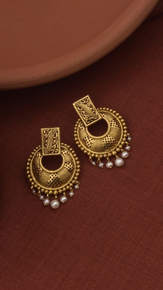 Latest Gold Earring Designs with Best Price 6