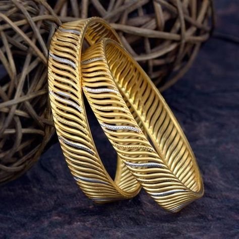 Latest Gold Bangle Design 8