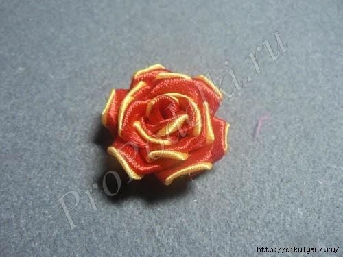 How to make a Two Colour Satin Ribbon Rose 1