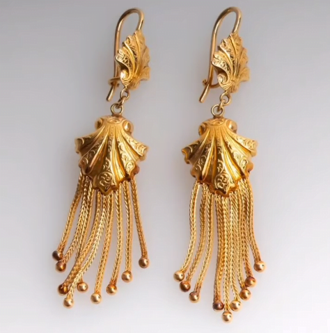 Gold Earrings Design 1