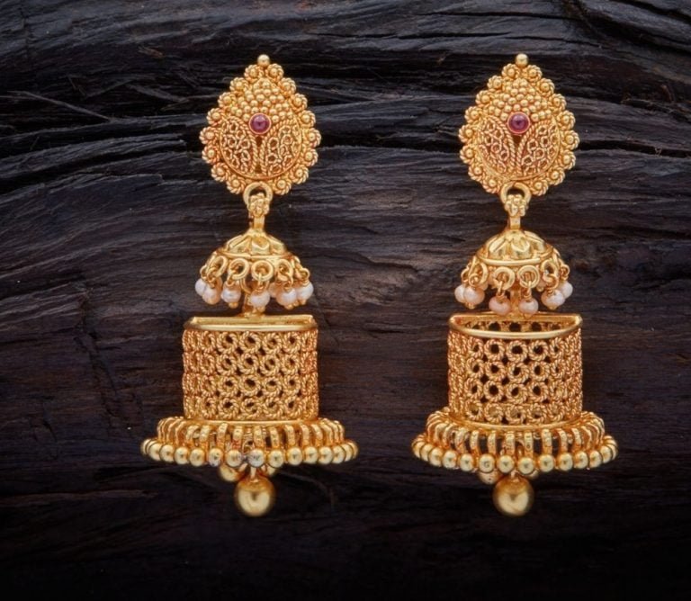 Beautiful Gold Jhumka Earring Designs 11