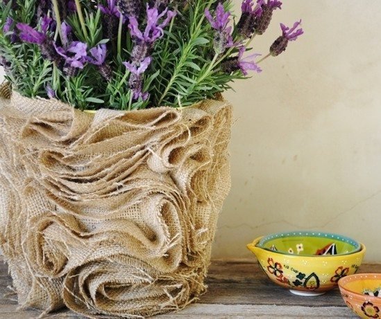 Stylish Vase of Burlap 12