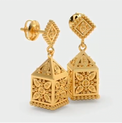 15 Beautiful Gold Jhumka Earring Designs 2