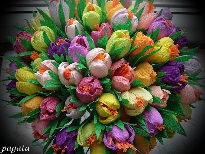 Spring Crocuses of Corrugated Paper 23