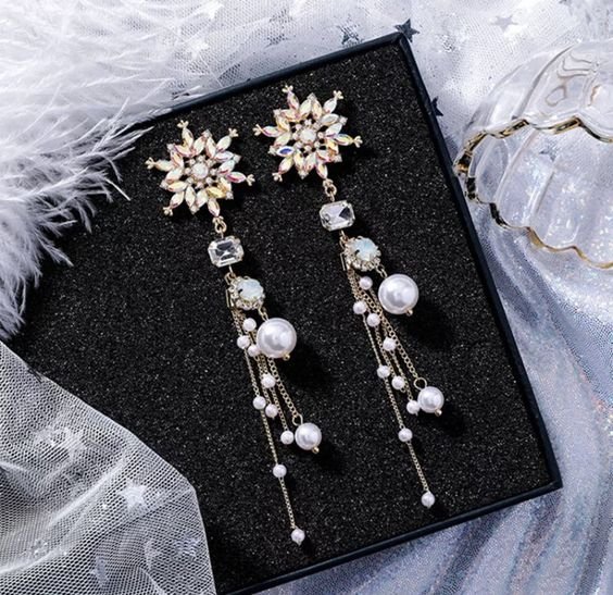 Flower Pearl Drop Earrings 3