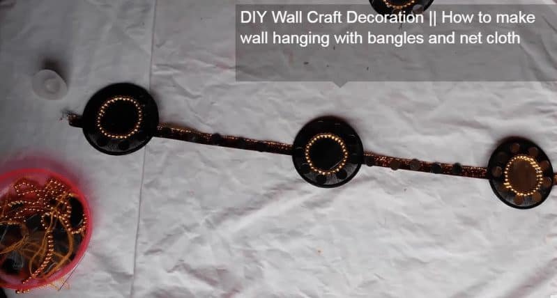 How to make beautiful wall hanging with bangles 4