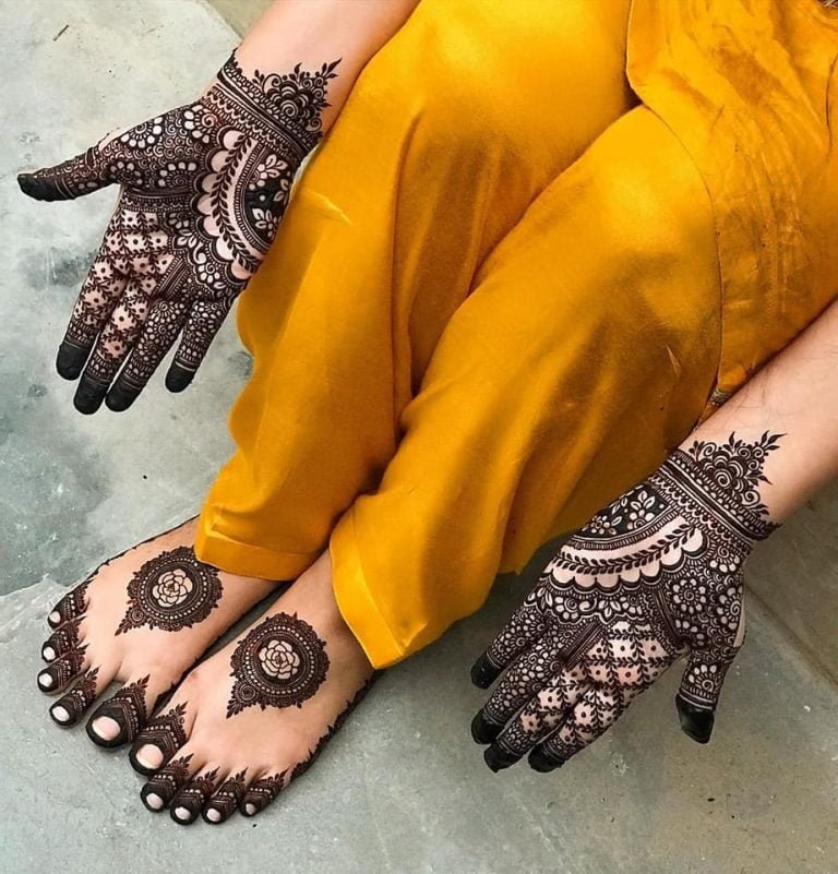 Beautiful Mehndi Designs for Hand 7