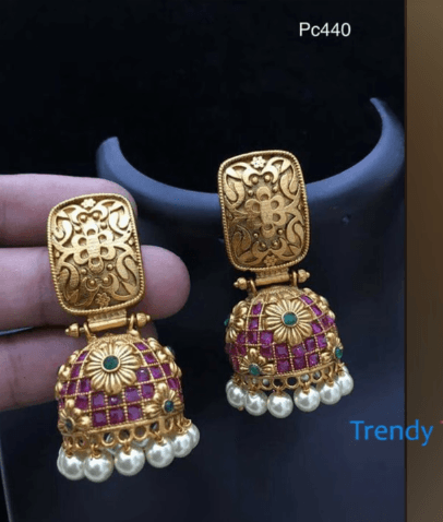 13 Unique Jhumka Designs You Can’t Afford to Miss 16