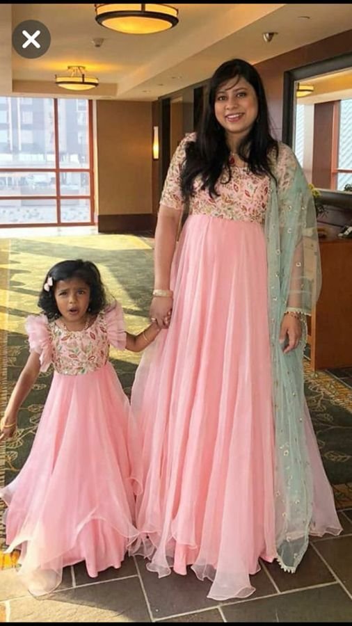 Mummy Daughter Twinning Dress 13