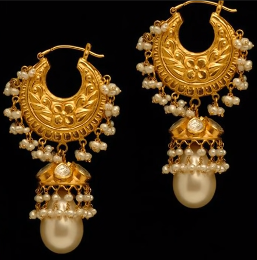 Traditional Pearl and Gold Earrings Designs 19