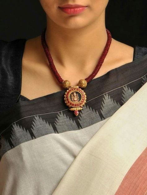 Traditional Indian Jewellery 12