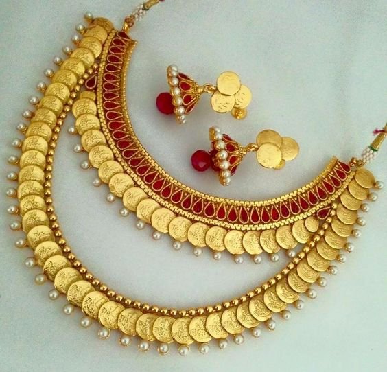 Traditional Indian Jewellery 17