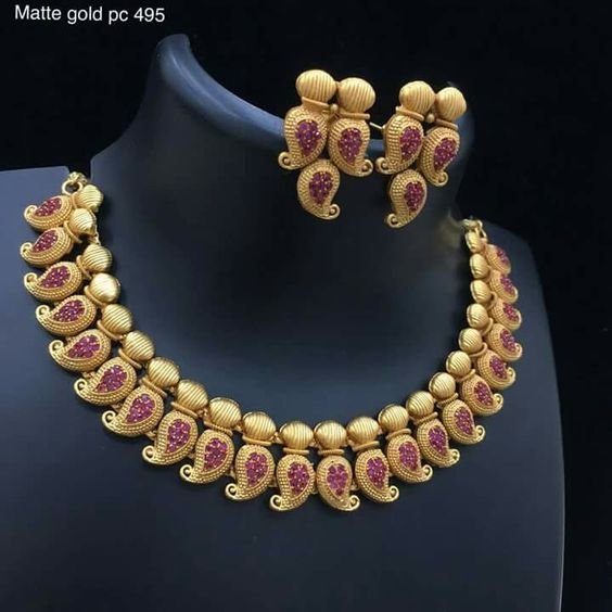 Traditional Indian Jewellery 19
