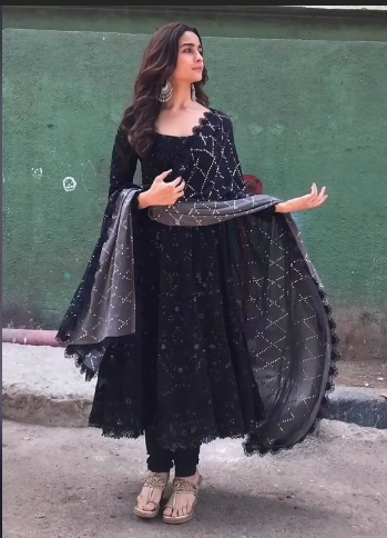 Black Anarkali Suits and Salwar Kameez 2