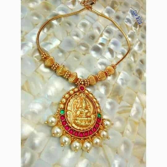 Traditional Indian Jewellery 22