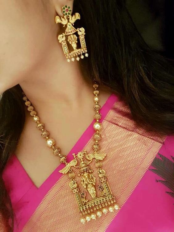 Traditional Indian Jewellery 23