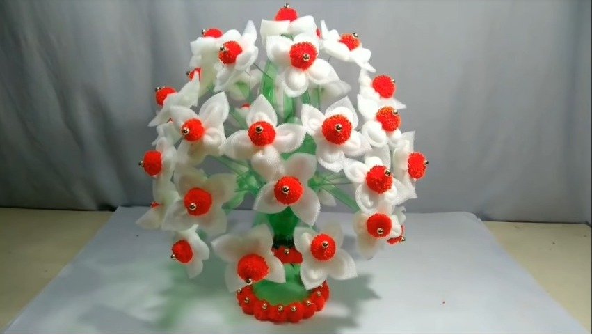 Flower Pot from Plastic Bottle 27