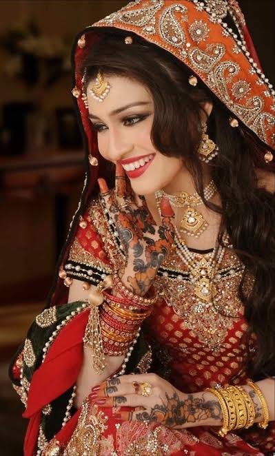 Indian Bridal Hairstyle 17