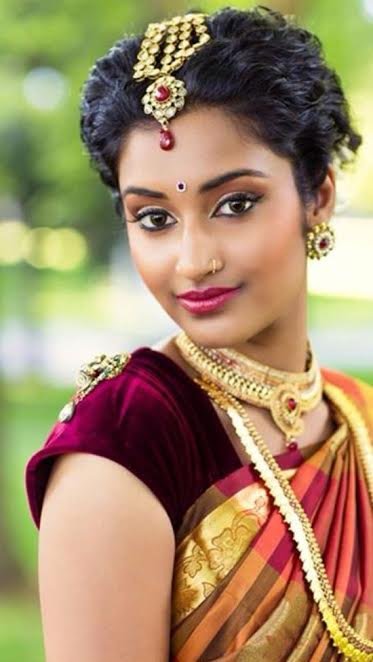 Indian Bridal Hairstyle 18