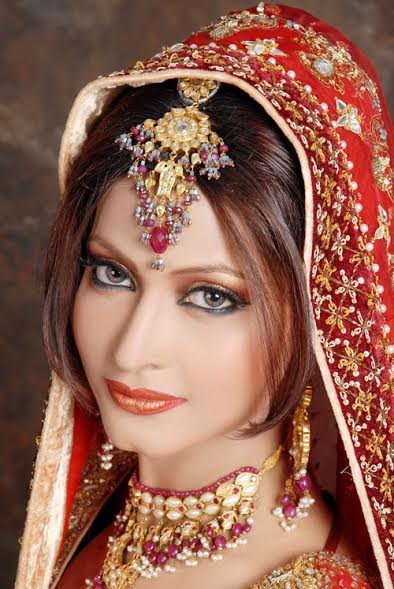 Indian Bridal Hairstyle 19