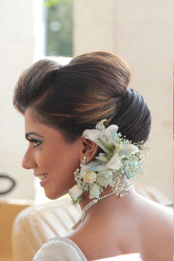 Indian Bridal Hairstyle 38