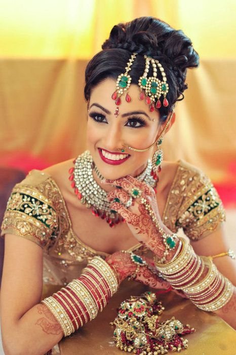 Indian Bridal Hairstyle 40