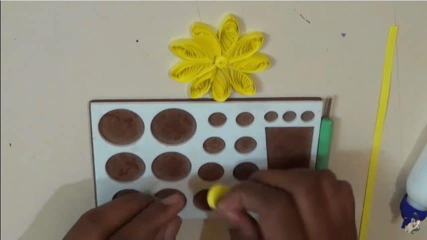Paper Quilling Wall Hanging Design 6