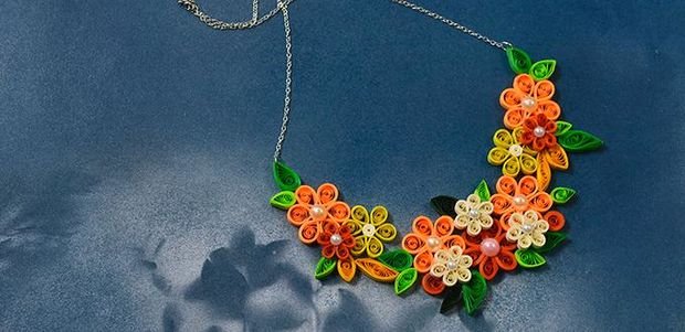 Quilling Flower Necklaces 1