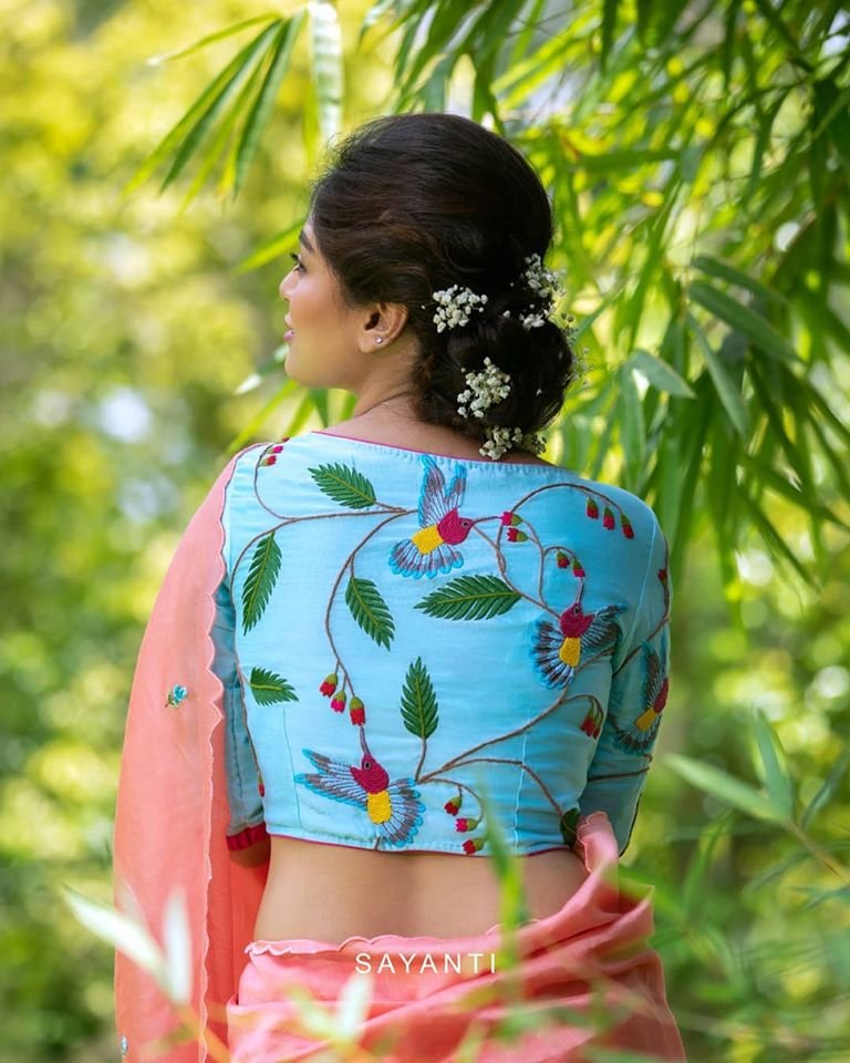 Saree Blouse Back Neck Designs 5
